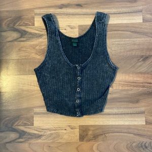 Wild Fable - Black ribbed button up cropped tank top.